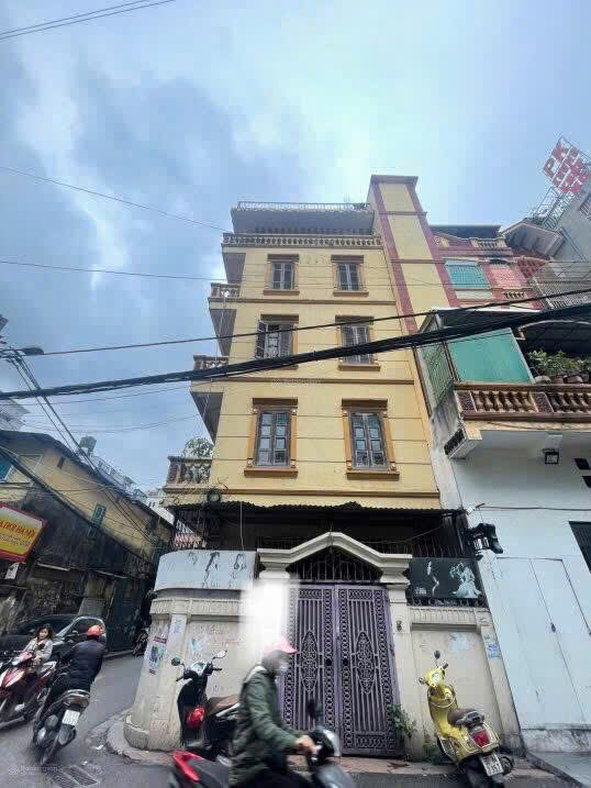 Cho thuê MBKD Phố Hoàng Cầu làm VP, KD sạch, Cà Phê...62m2, 4.5 tầng, 4 Phòng, 27 Triệu - Ảnh 1